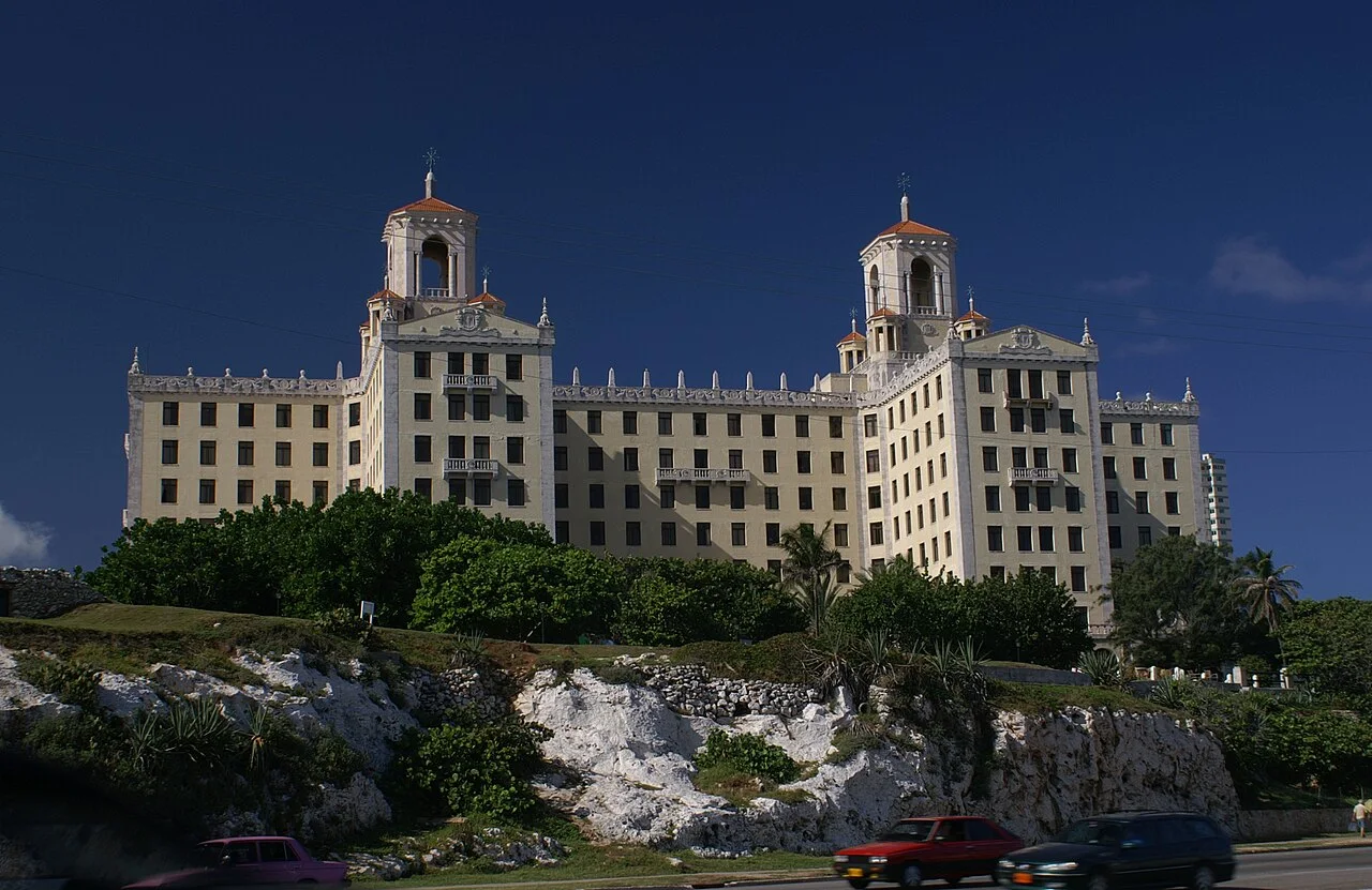 Hotel Nacional со стороны Малекона. Архивная фотография октября 2009 года.